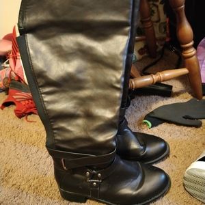 Women's boots